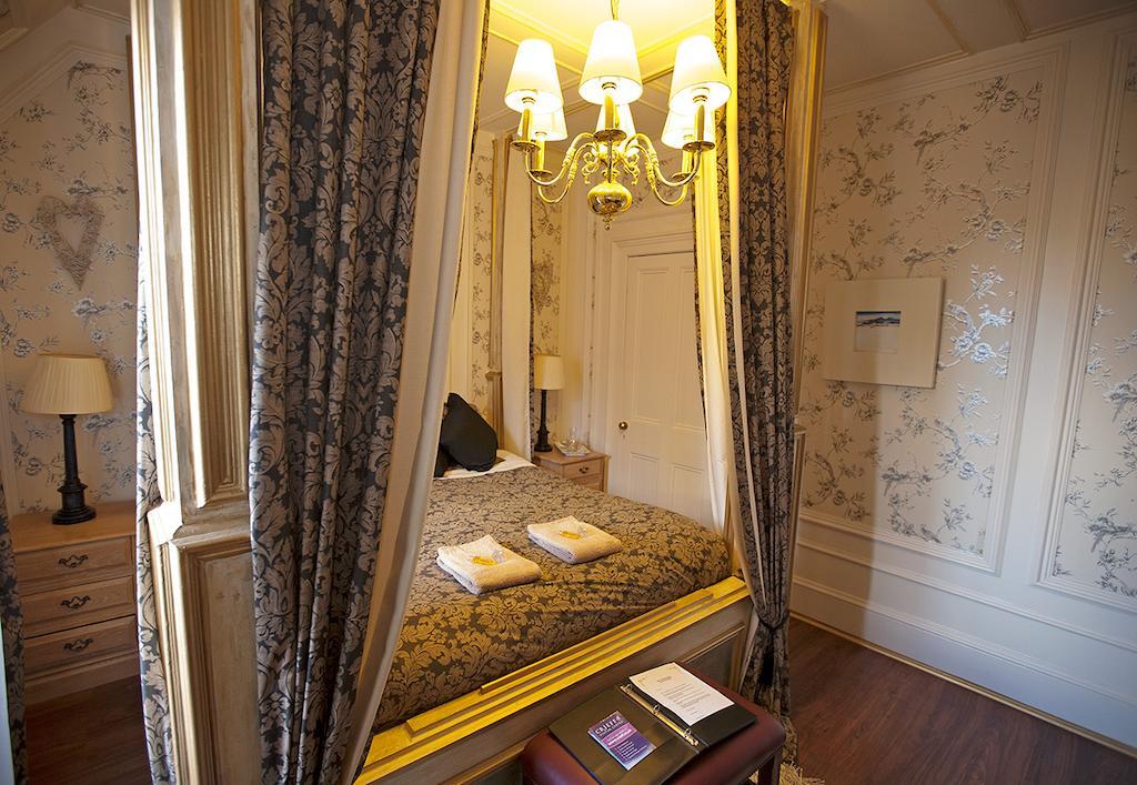 Victoria House B&B Crieff Buitenkant foto